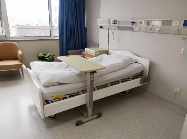 尊龙中国医疗 医疗床 护理床 康养床